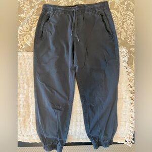 XL Men’s Under Armor Performance Jogger